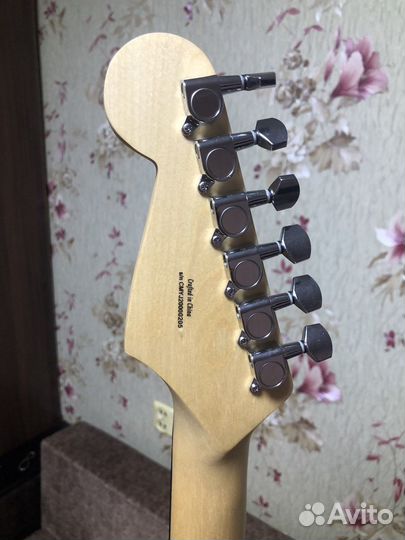 Электрогитара fender squier stratocaster