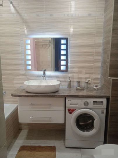 3-к. квартира, 52 м², 2/16 эт.