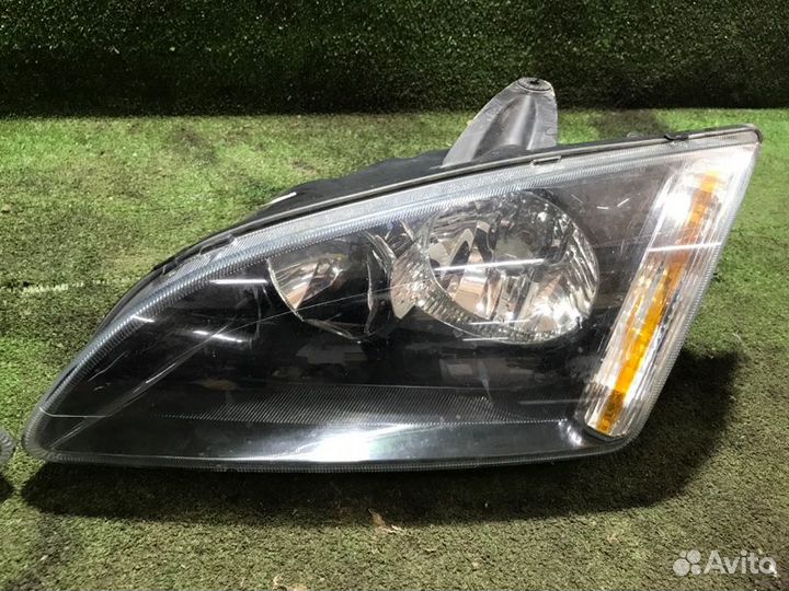 Фара передняя Ford Focus 2 qqdb