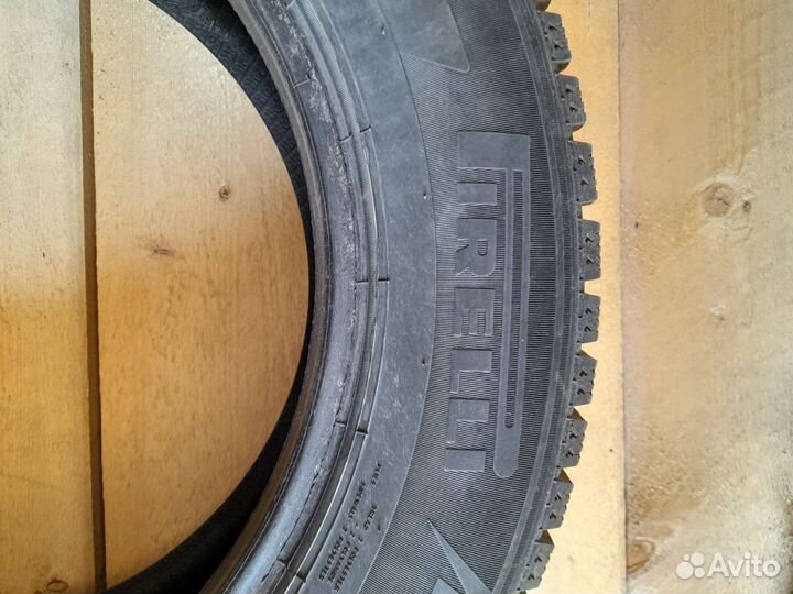Pirelli Ice Zero 225/60 R17