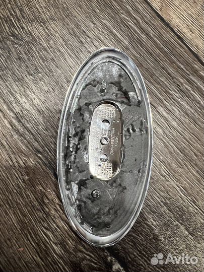 Логотип киа на багажник Киа Рио 4