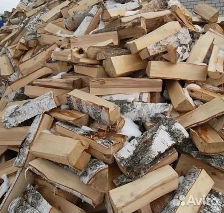 Дрова березовые колотые с заготавливались весной