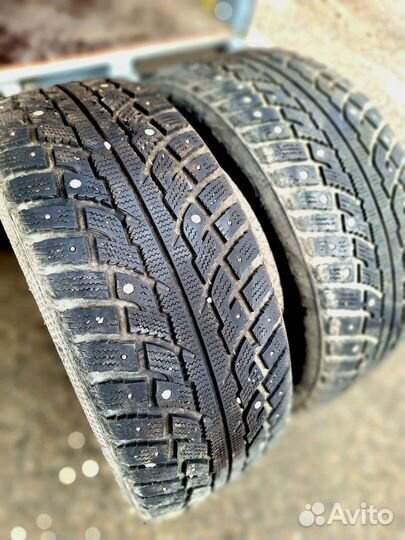 Kumho I'Zen RV Stud KC16 235/55 R18 104T