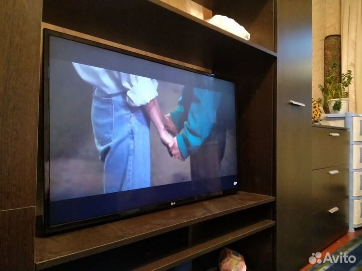 Телевизор LG 43