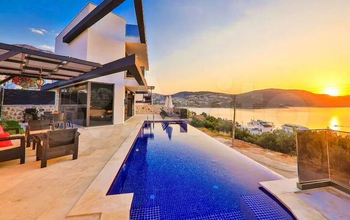 Дом 105 м² на участке 2 сот.