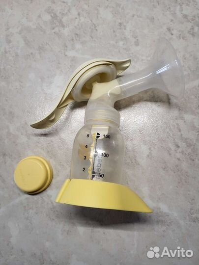 Молокоотсос механический Medela