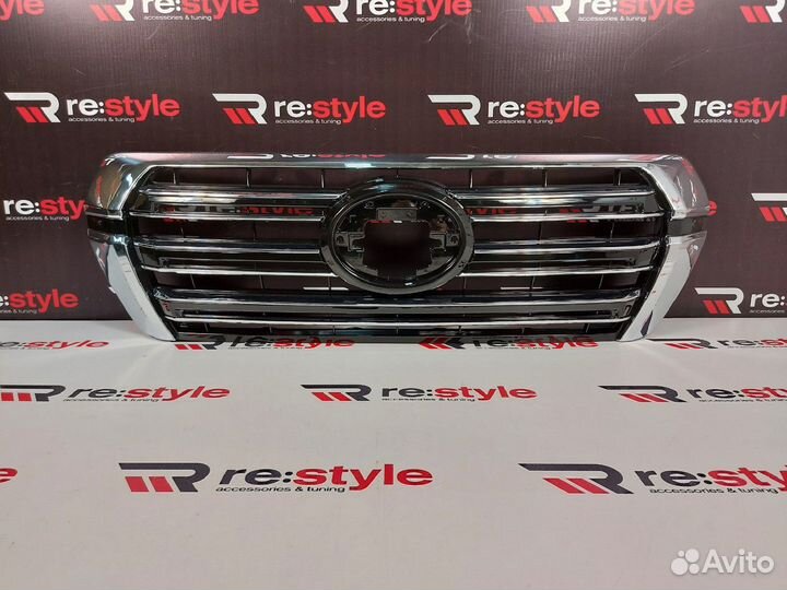 Решетка радиатора Toyota Land Cruiser 200 S2120