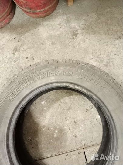 Yokohama Geolandar A/T G011 225/65 R17