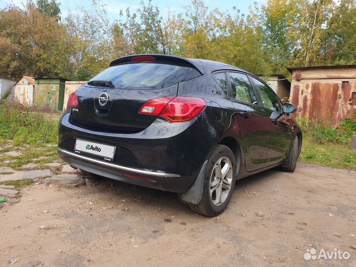 Opel Astra 1.6 МТ, 2013, 80 800 км