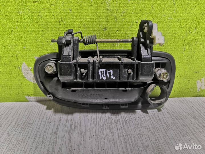 Ручка двери передней наружная правая Хендай Акце