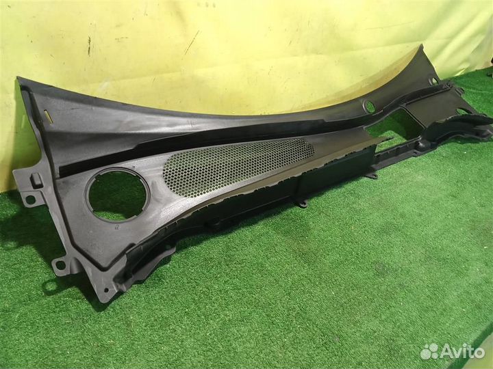 Жабо Volvo XC60 2017