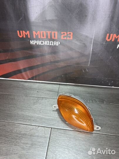 Поворотник передний zzr600 2