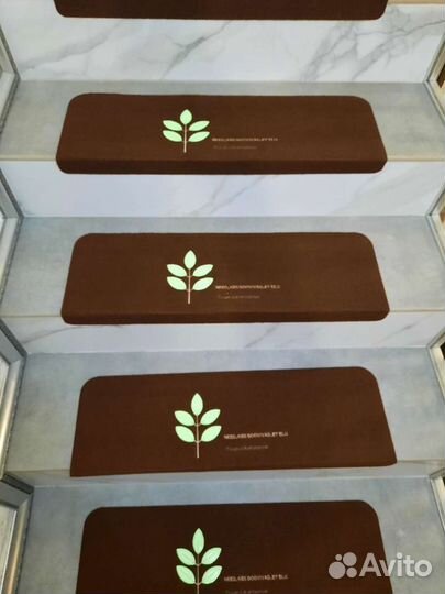 Коврики, накладки на ступени, лестницу