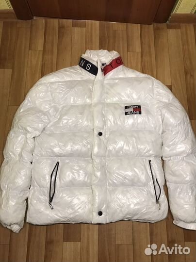 Пуховик tommy hilfiger оригинал едет обратно