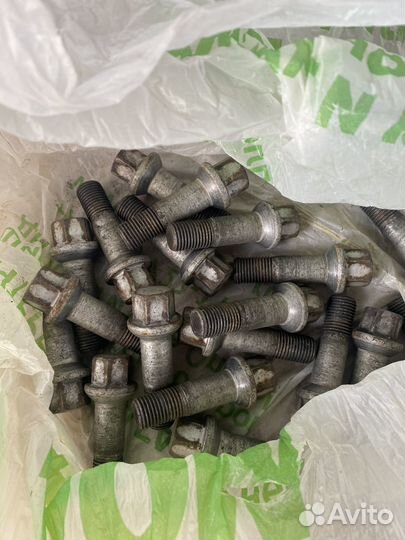 Болты колесные mercedes w164