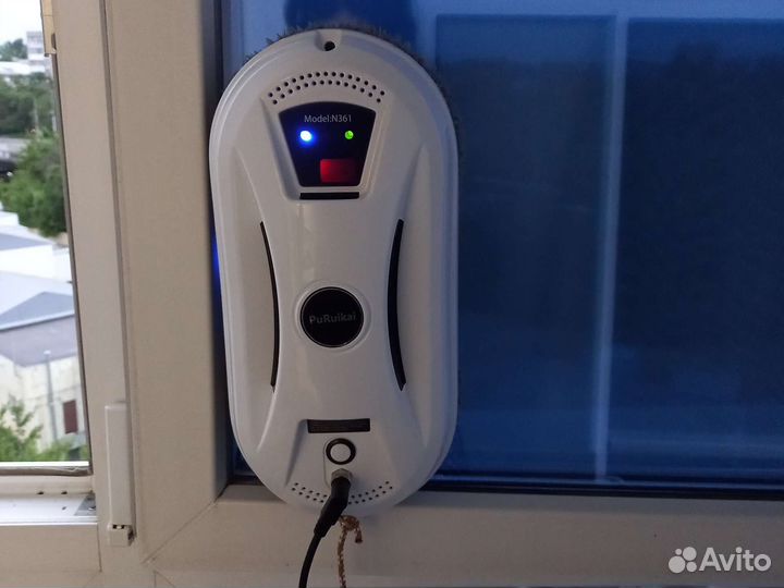 Робот мойщик окон