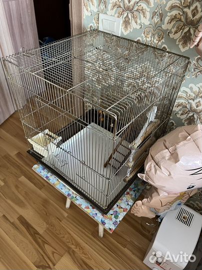Продаю клетку для попугая