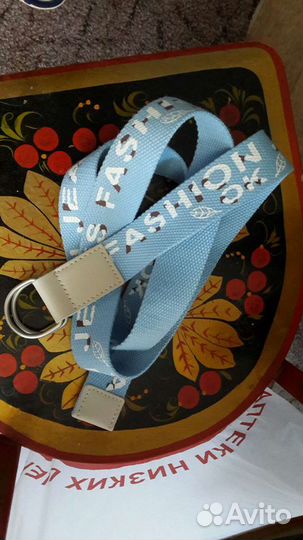 Ремешки разные,короткие и длинные