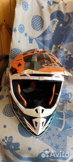 Шлем кроссовый бу