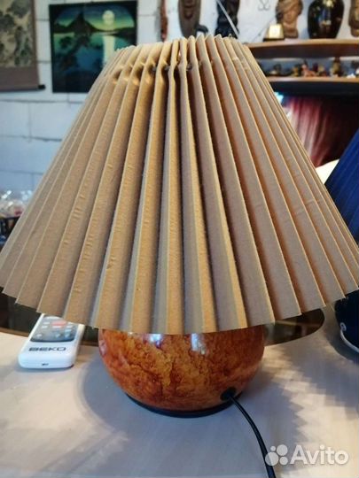 Лампа настольная