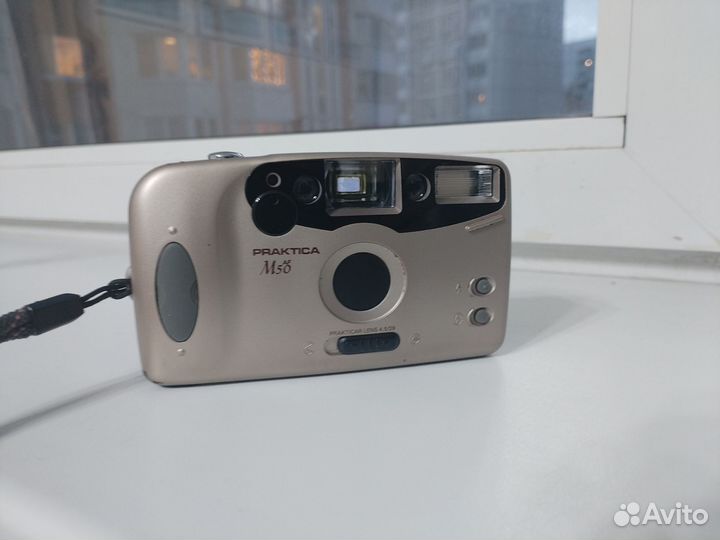 Плёночный фотоаппарат Praktica