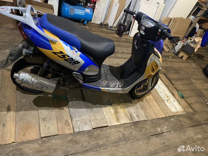 Продам скутер 80 кубов