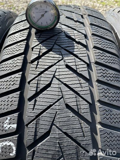 Vredestein Wintrac Xtreme S 225/55 R18