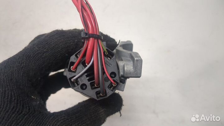 Замок зажигания Skoda Roomster, 2010