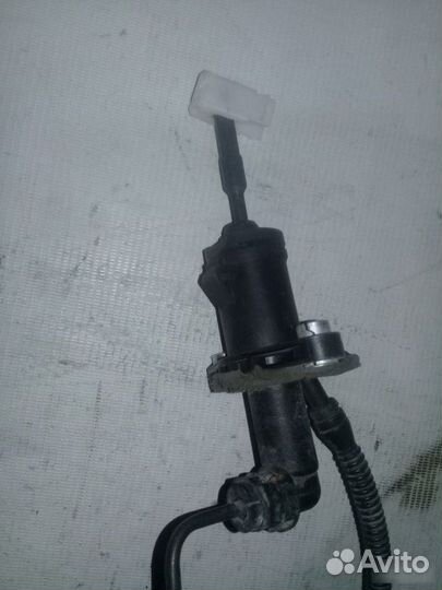 Главный цилиндр сцепления Skoda Fabia 2