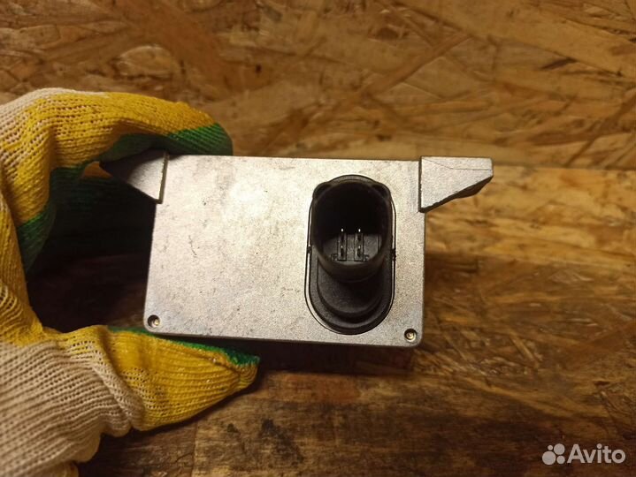 Датчик ускорения Volkswagen Touareg 7L