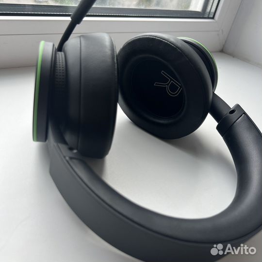 Беспроводные наушники xbox wireless headset идеал