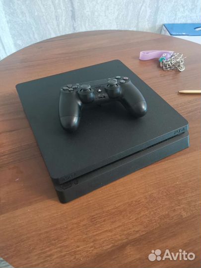Sony PS4 slim 1tb