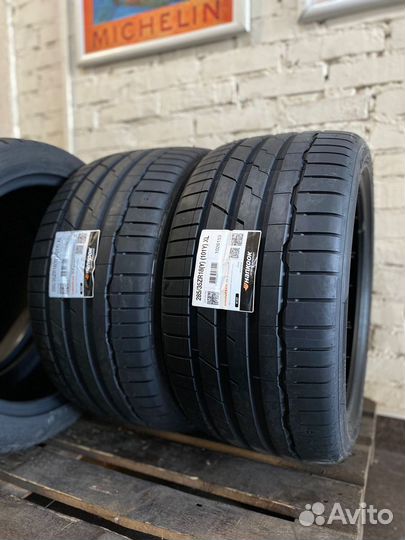 Hankook Ventus S1 Evo 3 K127 255/40 R18 и 285/35 R18 99Y