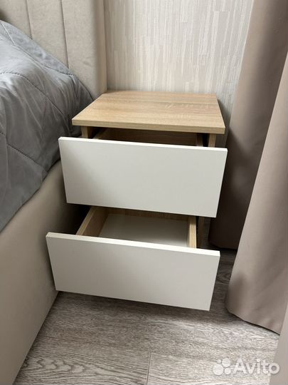 Тумба прикроватная