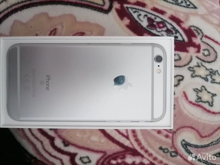 iPhone 6S, 32 ГБ