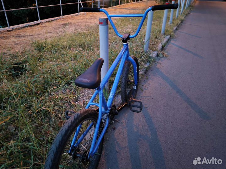 Трюковой велосипед bmx