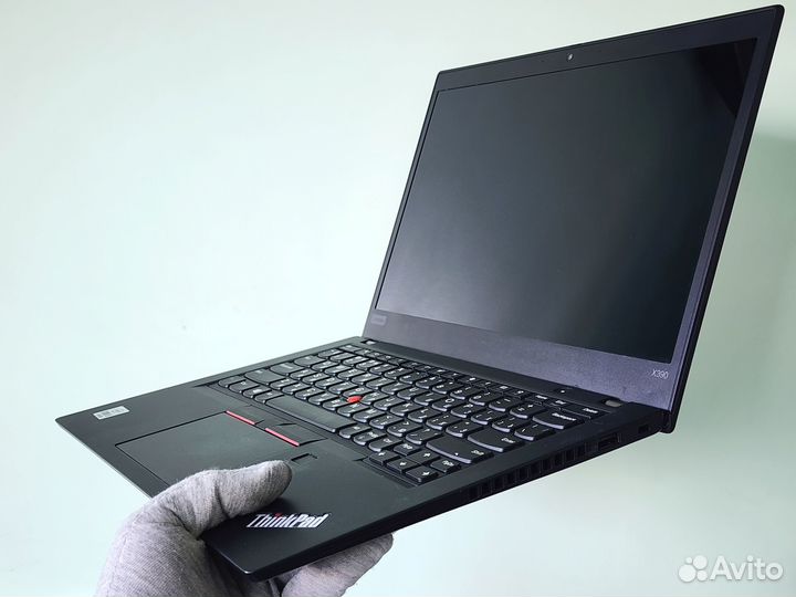 ThinkPad X390 i5-10210U 8/256 13.3