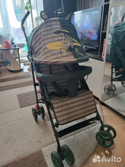 Продам прогулочную коляску