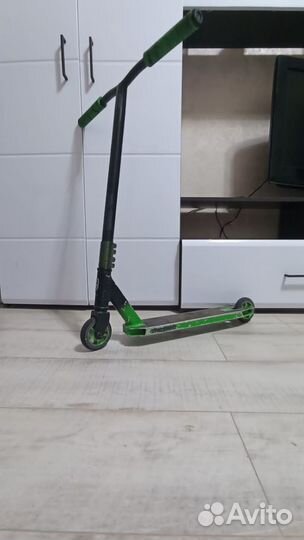 Трюковой самокат 