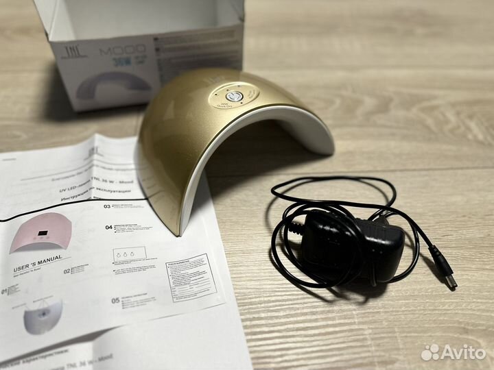 Уф лампа для маникюра фирмы TNL