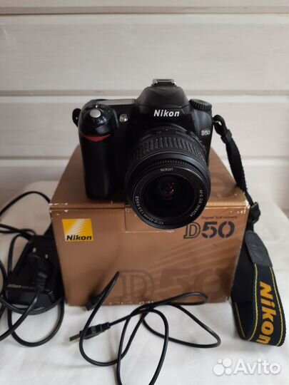 Зеркальный фотоаппарат nikon D50