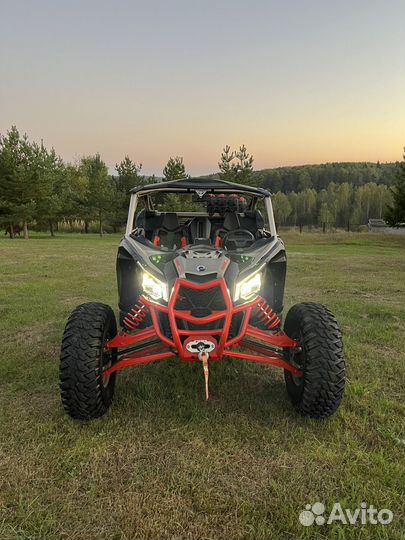 BRP Can-Am Maverick X3 XRC Turbo RR 2023 г