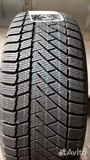 Continental ContiVikingContact 6 215/55 R16 97T