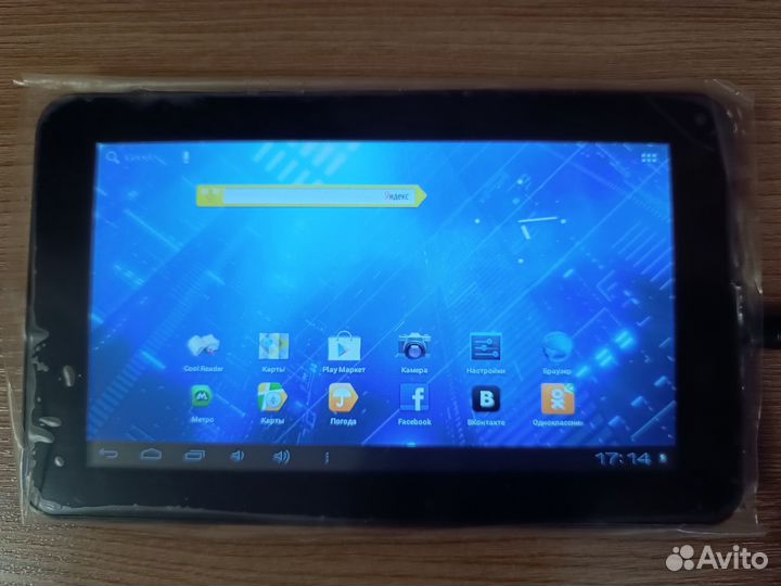 Планшет Digma iDj7n