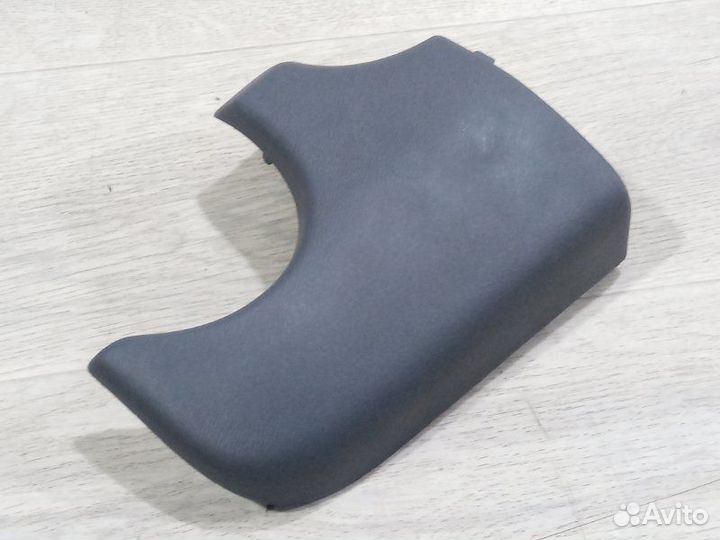 Накладка декоративная левая Renault Duster