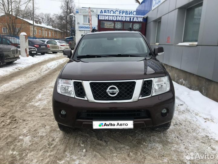 Nissan Pathfinder 2.5 AT, 2012, 242 000 км
