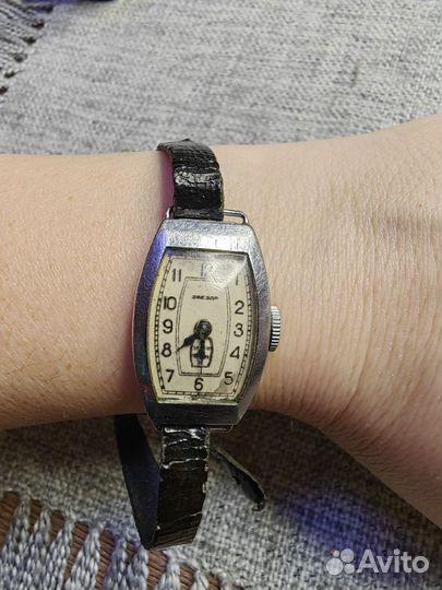 Наручные часы Звезда