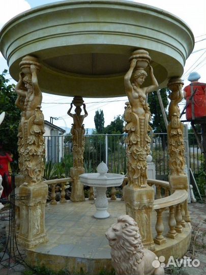 Ротонда из бетона