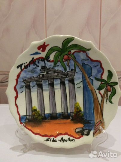 Сувенирные тарелочки