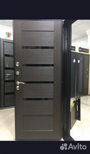 Дверь входная металлическая